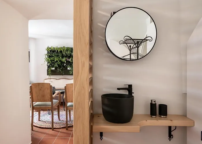 Agazade Bey 아파트 하니아