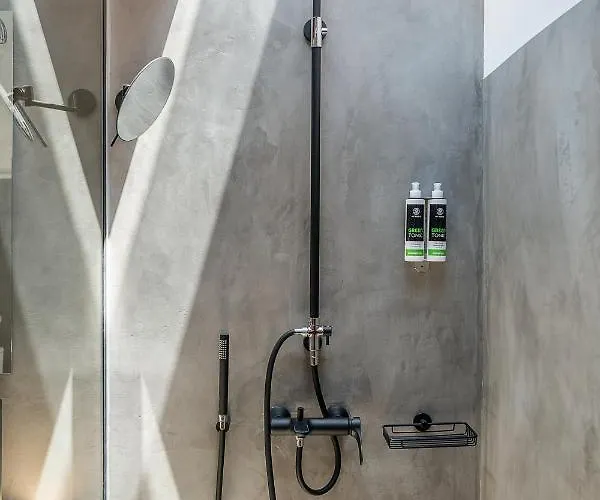 Agazade Bey 아파트 하니아